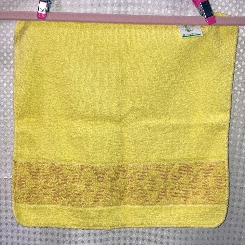 Vintage Sears yellow towel set 100% Cotton! Great Vintage Condition! 15177